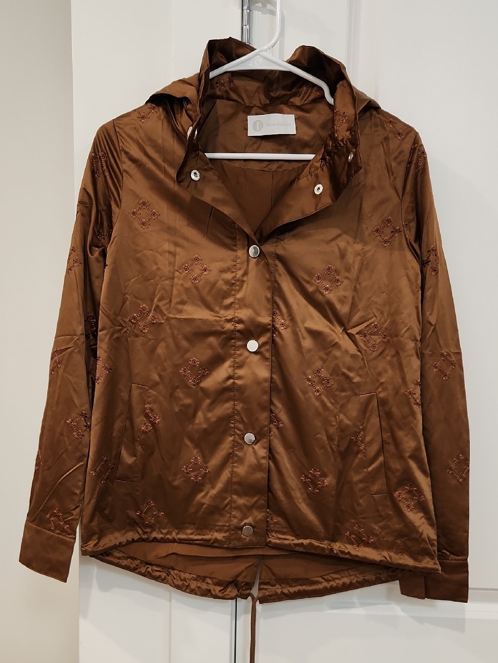 NWOT Italy Hooded Embroidered Silk like Jacket - Brown